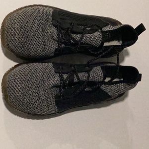 Breathable Steel Toe Sneakers Euro 43 or US 10.